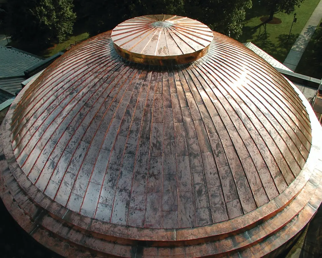 Craftsman Roofing crew installing a new roof in North Oakwood